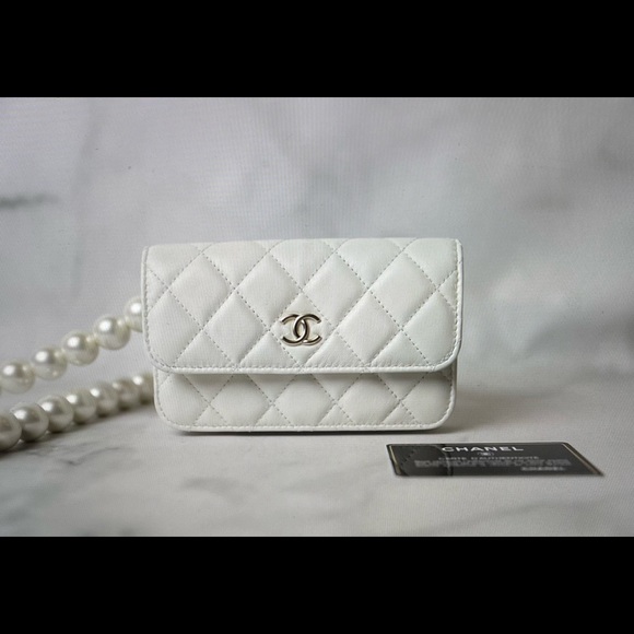CHANEL WALLET ON CHAIN - Picture 4 of 13